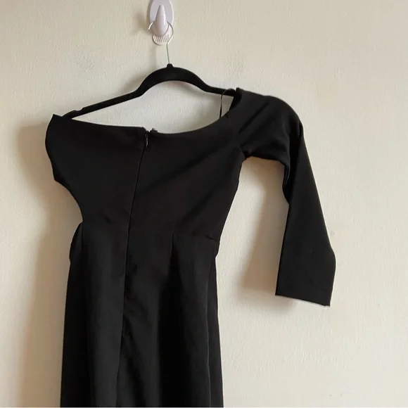 Solace London Black One Shoulder Cut Out Chic Midi Dress - Picture 5 of 11